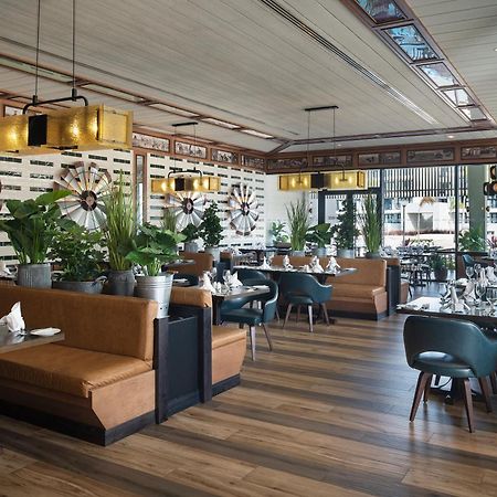 Ocean Eden Bay (Adults Only) Hotel Spring Rises Exterior photo Interior of the restaurant
