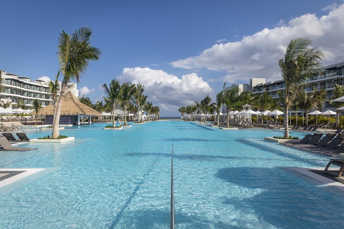 Ocean Eden Bay (Adults Only) Hotel Spring Rises Exterior photo The Grand at Moon Palace