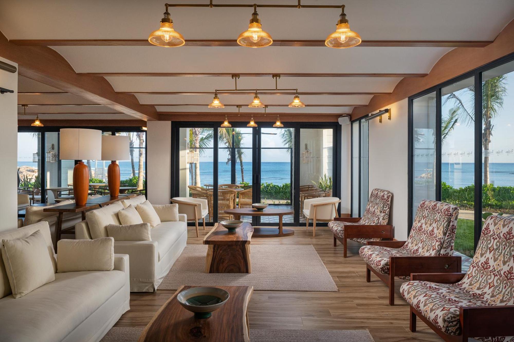 Ocean Eden Bay (Adults Only) Hotel Spring Rises Exterior photo The Beach Club at The Westin Maldives