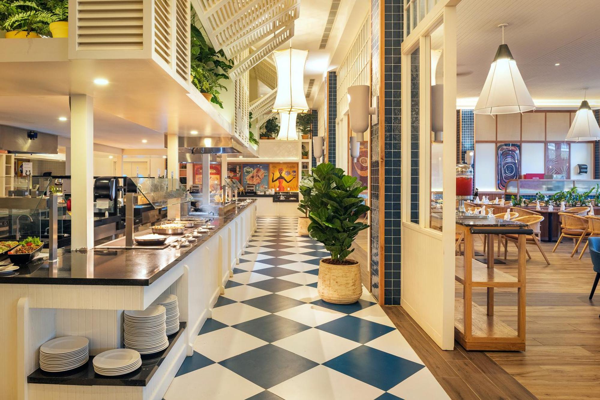 Ocean Eden Bay (Adults Only) Hotel Spring Rises Exterior photo The restaurant